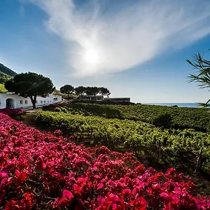 Hotel Capofaro & Malvasia, Malfa (Salina)